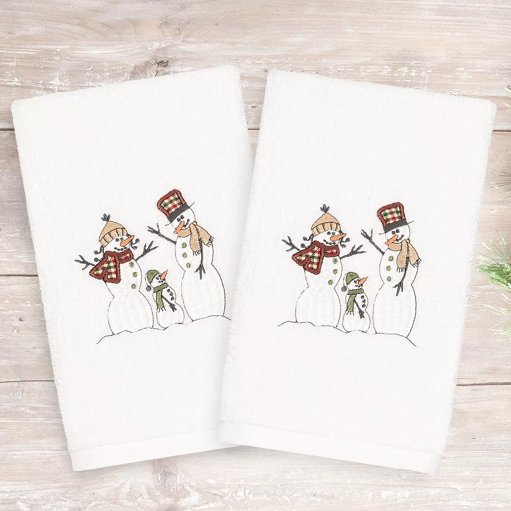 Linum Home Textiles 2-pack Christmas Snow Family Embroidered Hand Towel Set - Image 2