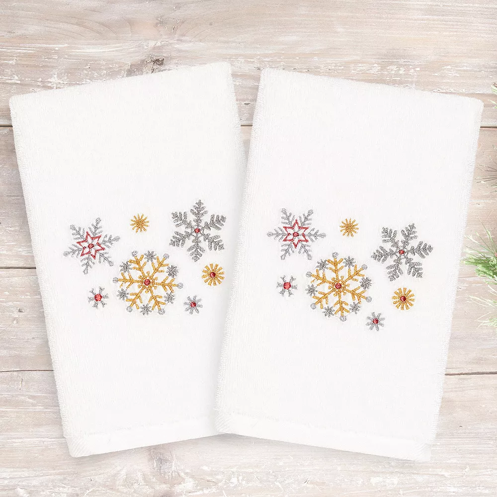 Linum Home Textiles 2-pack Christmas Snowfall Embroidered Hand Towel Set - Image 2
