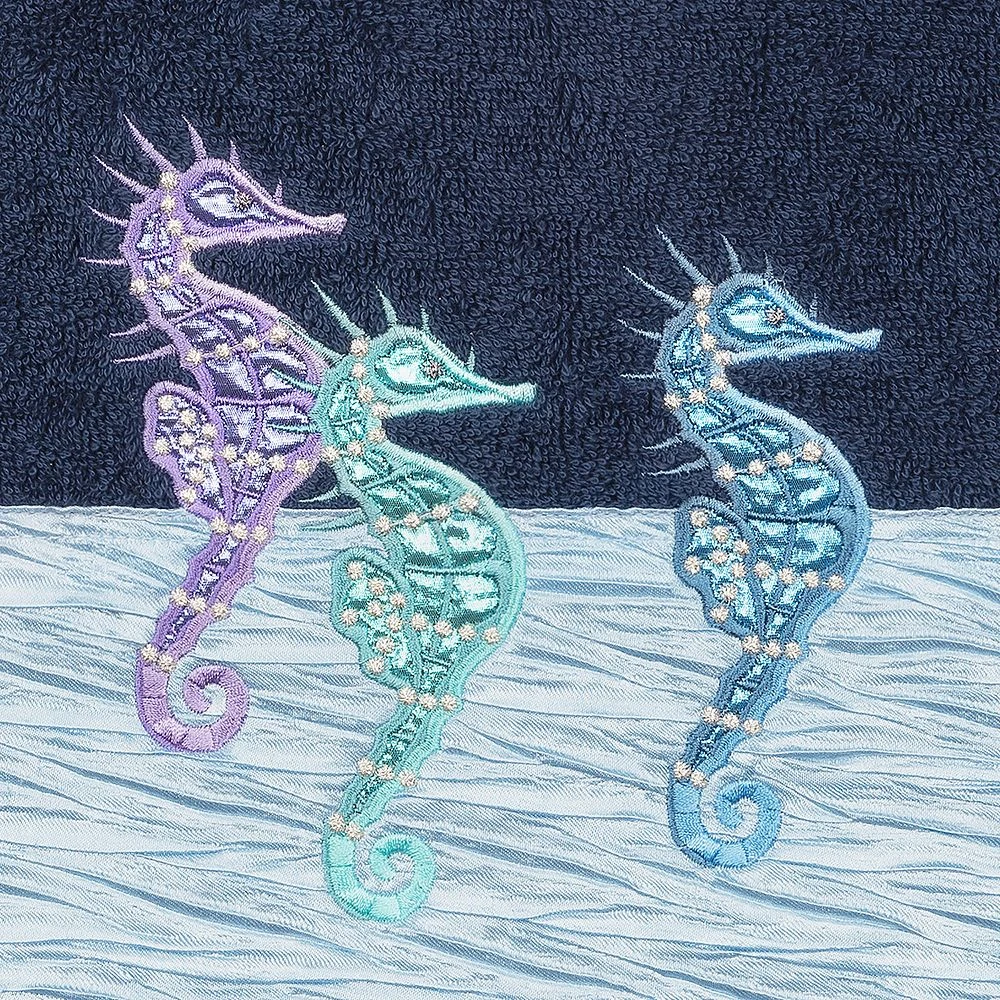 Linum Home Textiles Turkish Cotton Sofia 2-pack Embellished Bath Towel Set - Image 2