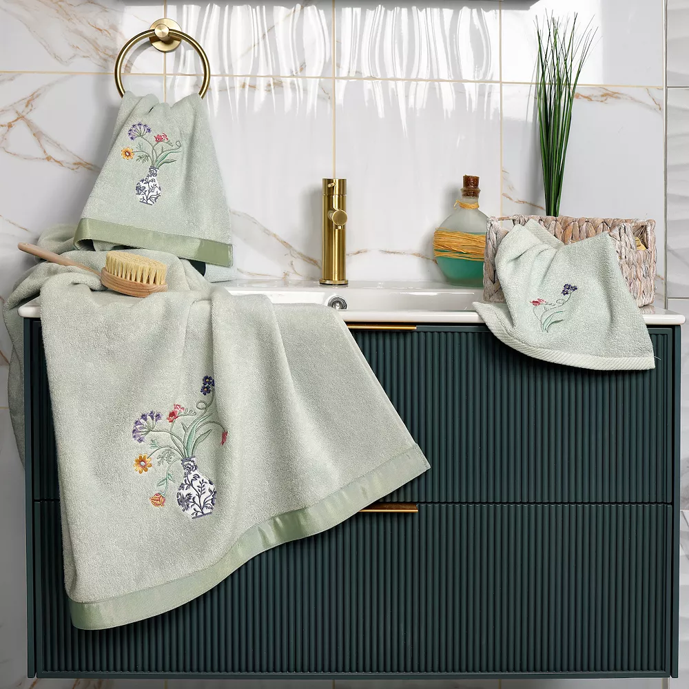 Linum Home Textiles Turkish Cotton Stella 2-piece Embellished Hand Towel Set - Image 2