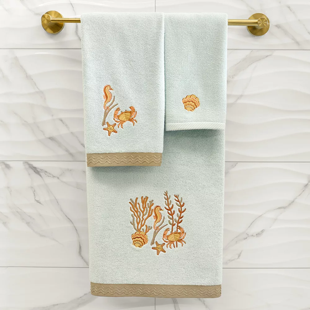 Linum Home Textiles Turkish Cotton Aaron 4-piece Embellished Towel Set - Image 3