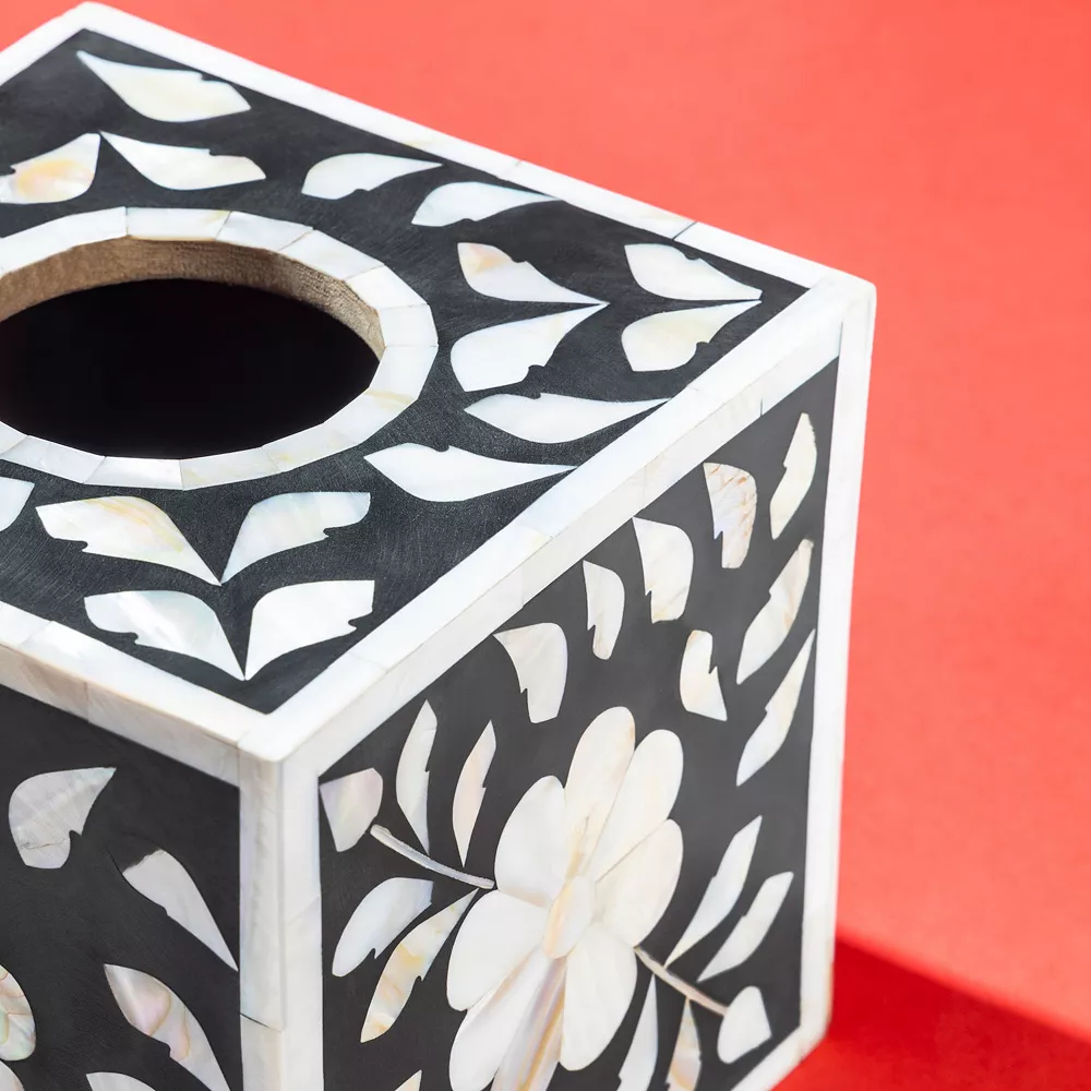 GAURI KOHLI Jodhpur Mother Of Pearl Tissue Box Cover - Black - Image 4